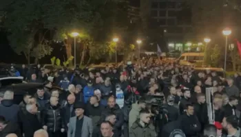 Protesta e opozitës, Hoxha: PD duhet të rrijë çdo natë para Kryeministrisë