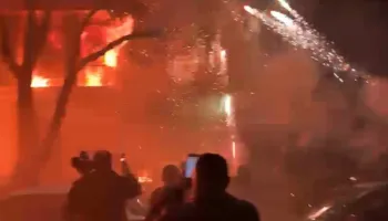 Protesta e opozitës me përleshje dhe molotovë, katër persona të arrestuar