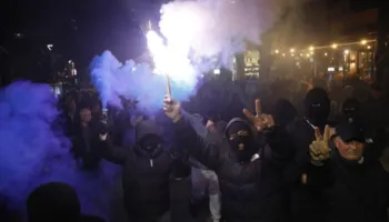 Protesta e PD/ 14 të arrestuar, mes të shoqëruarve edhe të mitur, lihen të lirë