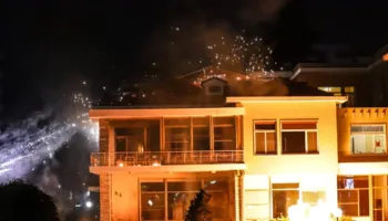 Protesta e PD- Delegacioni i BE: Jemi të shqetësuar për aktet e dhunshme, tregoni vetëpërmbajtje