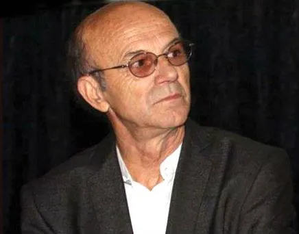 Pse i urrente Petrit Ruka urimet e ditëlindjes në rrjete sociale?