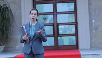 Pse jeni ministrja më jetëgjatë në kabinetin “Rama”, përgjigjet Mirela Kumbaro