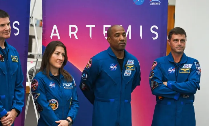 Pse NASA dëshiron të kthehet në Hënë? Datat e mundshme të nisjes, rreziqet dhe eksperimenti Artemis