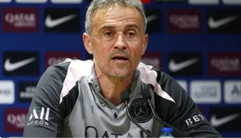 PSG piketon përforcimin e parë të verës, 100 milionë euro për një 19-vjeçar