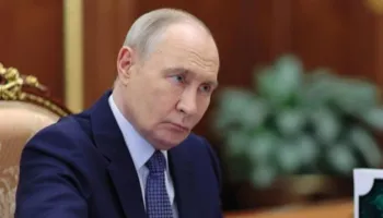 Putin i fiksuar pas ‘masave të sigurisë’ pas vrasjes së Khameneit! Moska bllokon Telegram, WhatsApp dhe YouTube