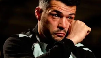 “Qëndronim 18 orë vetëm”/ Me lot në sy, Granit Xhaka rrëfen fëmijërinë: Në moshën 4-vjeçare mbaja çelësin e shtëpisë