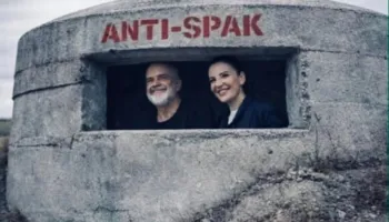 “Qershia mbi tortën e të keqes”/ Gazetari: Imuniteti i Belinda Ballukut, ka derdhur gotën e durimit arriti ta minonte..