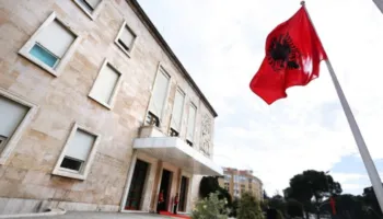 Qeveria merr vendimin, kompensim financiar deri në shtator 2026 për punëdhënësit që preken nga rritja e pagës minimale