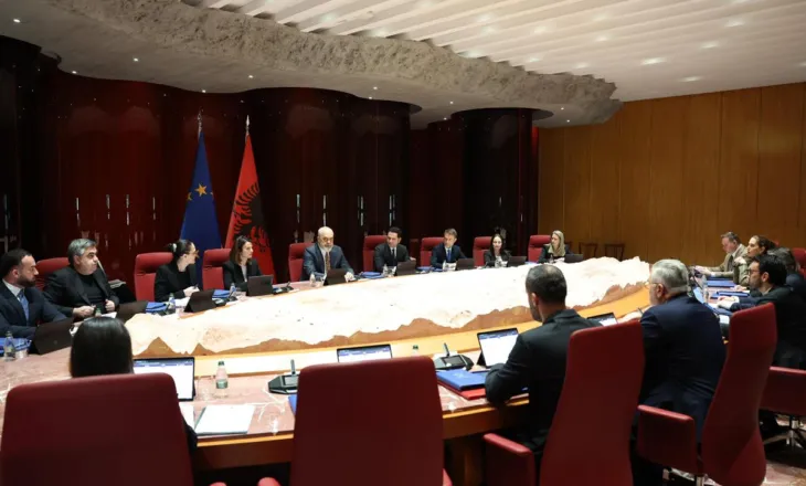 Qeveria miraton rregulla të reja për kreditë e pakthyera që mbulohen me garanci shtetërore