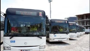 Qeveria nuk mori masa, Shoqata e Transportit paralajmëron rritje të kostove dhe reduktim të flotës për qytetarët!
