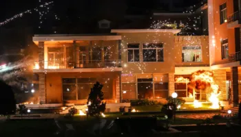 ‘Qeveria po mban gjallë simbolet e diktaturës’, aktivisti: Vila e diktatorit s’mund të jetë rezidencë qeveritare