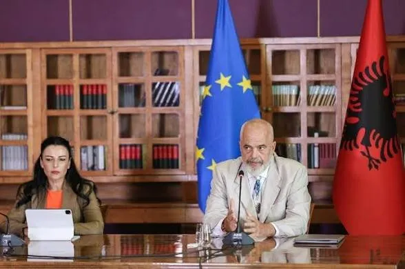 Qeveria rikthen Bordin e Transparencës