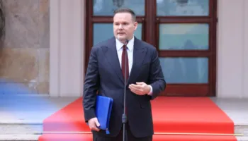 Rajoni uli taksat për karburantet, ministri Demo: Bordi i Transparencës është duke marrë ende informacion