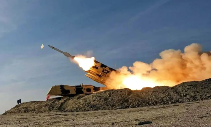 Raketa iraniane bie Turqinë, mblidhet urgjentisht këshilli i atlantikut të veriut