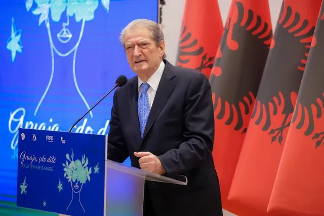 “Rama është simbol i mizogjenisë”, Berisha takon gratë demokrate me rastin e 8 Marsit