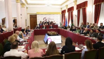 Rama mbledh qeverinë dhe deputetët, zbardhet nisma e re e socialistëve