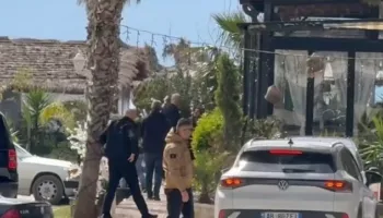 Rama në Vlorë, takime me deputetët e qarkut dhe drejtues të bashkisë