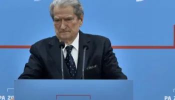 “Rama premtoi pasaportën evropiane, po jep atë serbe”, Berisha: Në 12 mars shqiptarët kërkojnë largimin e regjimit