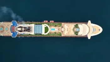 Rama: Saranda mikpret çdo ditë turistë!  Kroçera ‘Sapphire Princess’ ankorohet në brigjet shqiptare