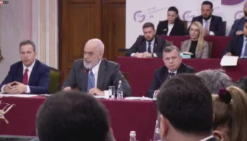 Rama – SPAK-t: Kur na kërkoni arrestime, ejani me prova! Jo me incizime me dy gra