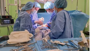 Rama: Spitali i Lezhës kryen me sukses një nga ndërhyrjet më sfiduese në kirurgjinë abdominale