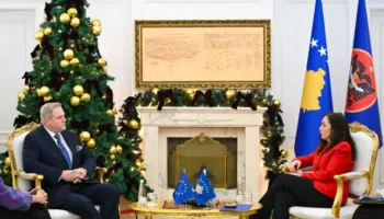 Raportuesi i Parlamentit Evropian për Kosovën: Dështimi për zgjedhjen e presidentit, hap prapa për vendin