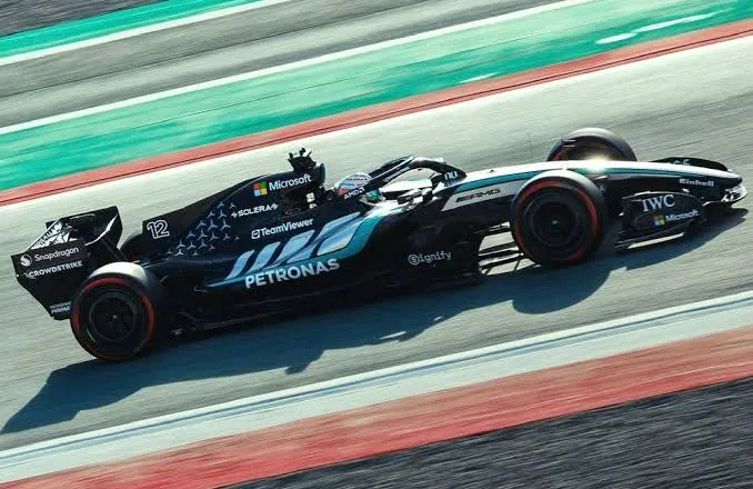 Rasëll pole në Kinë, FIA kançelon Bahreinin dhe Arabinë Saudite