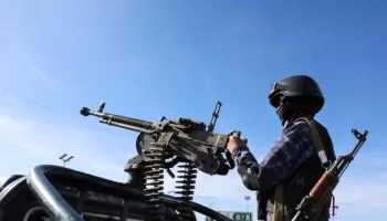 Rebelët Houthi: Nuk do t’i ndërpresim sulmet ndaj Izraelit