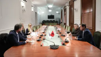 Reforma zgjedhore bën bashkë PS-PD, Gjikunuri dhe Bylykbashi presin delegacionin e ODIHR