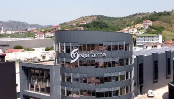 Rejsi Farma nën hetim për abuzim, faturime të dyfishta për ilaçet në Spitalin e Beratit dhe spitale të tjera rajonale