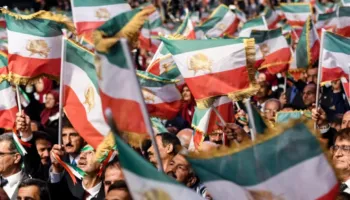 REL: A e rrit prania e MEK-ut rrezikun për Shqipërinë mes tensioneve me Iranin?