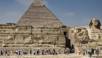 Rënie rezervimesh për easyJet nga lufta, paralajmërohen bileta më të shtrenjta