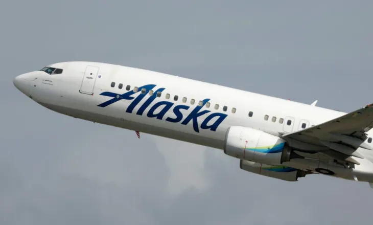 Rrezik përplasjeje në aeroportin Newark: Avionët pranë njëri-tjetrit