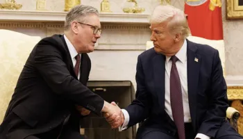 Rriten tensionet, SHBA do të përdorë bazat britanike për të shkatërruar vendet e raketave iraniane