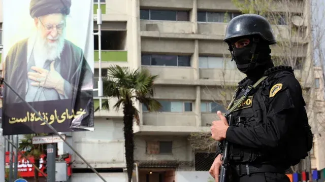 Rriten tesionet në Lindjen e Mesme/ Irani kërcënon SHBA-në: Nga një prilli do të sulmojmë 18 kompani amerikane