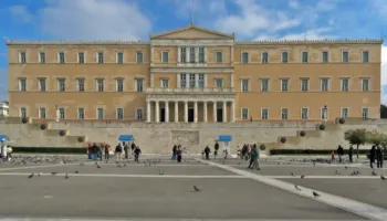 Rritja e çmimeve nga lufta në Lindjen e Mesme, qeveria greke njofton paketën: 300 mln euro ndihmë