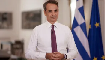 Rritja e çmimeve të karburanteve, Mitsotakis shpall paketën 300 milionë euro me masa lehtësuese