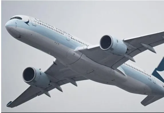 Rritja e çmimit të karburanteve rrit dhe çmimet e biletave të avionëve