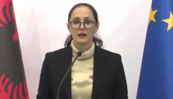 “Rritje ekonomike me 3.8%”! Ibrahimaj: Ja kush janë sektorët që “hedhin” më shumë në arkë