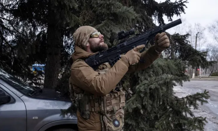 Rusia dhe Ukraina këmbejnë sulme me dronë pas bisedimeve SHBA-Ukrainë në Florida