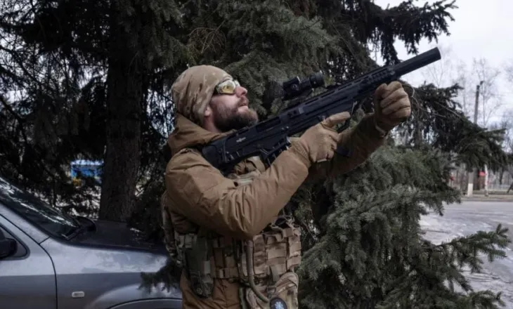 Rusia dhe Ukraina shkëmbejnë sulme me dronë pas bisedimeve SHBA-Ukrainë në Florida