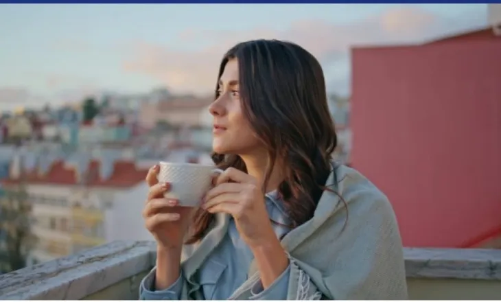 Sa e shëndetshme është në të vërtetë ‘të zgjohesh me pulat’