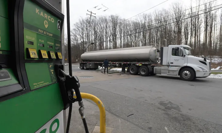 Sa lart mund të shkojnë çmimet e naftës dhe gazit për shkak të luftës me Iranin? Ja cilat janë skenarët