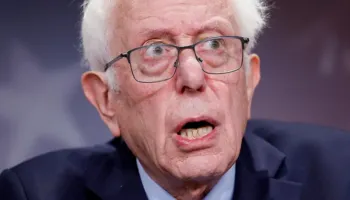 Sanders: Vietnami, Iraku, Irani, një tjetër gënjeshtër, një tjetër luftë