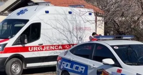 Sarandë/ Gjendet i pajetë 52-vjeçari në lulishten e qytetit, dyshohet se… (EMRI)