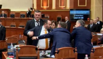 Sekretariati i Etikes përjashtonnga Kuvendi Bardhin dhe Balliun, Balla nuk dënohet