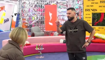 Selin: Pse vijove me akuza që kam ndjenja për ty? Miri: Nuk e besoja, por i detyrohesha…