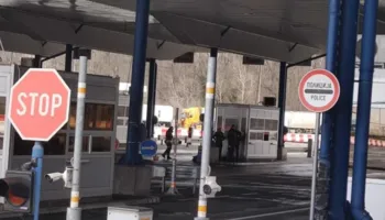 Serbia rendit Shqipërinë dhe Kroacinë në listën e vendeve të pasigurta, u kërkon qytetarëve të marrin “masa shtesë”