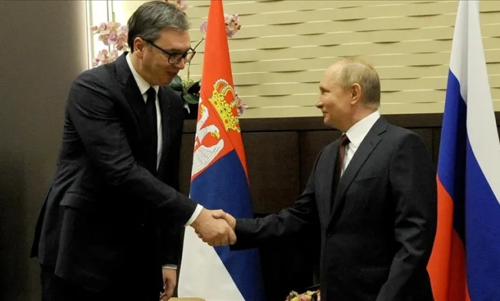 Serbia siguron marrëveshje të re importi gazi me Rusinë, Vuçiç: E falenderova presidentin Putin