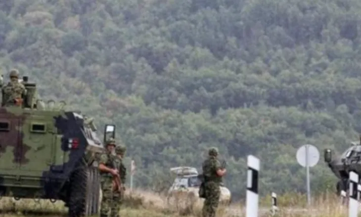Serbia stërvitje ushtarake të pazakontë në afërsi të kufirit me Kosovën